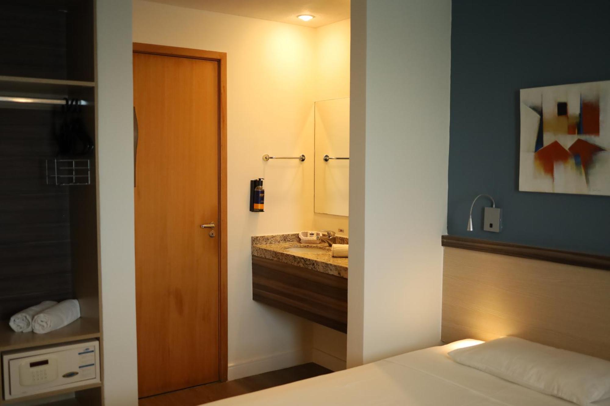 Comfort Hotel Campos Dos Goytacazes Eksteriør billede